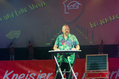 20260207Canon-EOS-R6065-Gross