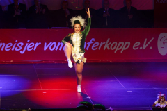 20260207Canon-EOS-R6087-Gross